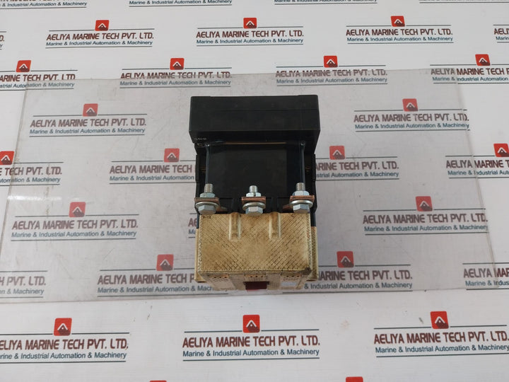 Fuji Electric Sc-7N(150) Magnetic Contactor 50/60Hz