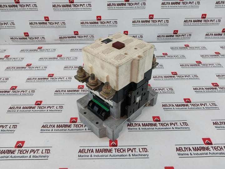 Fuji Electric Sc-8N [180] Magnetic Contactor 260A 100-127V 50/60Hz