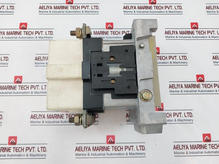 Fuji Electric Sc-8N [180] Magnetic Contactor 260A 100-127V 50/60Hz
