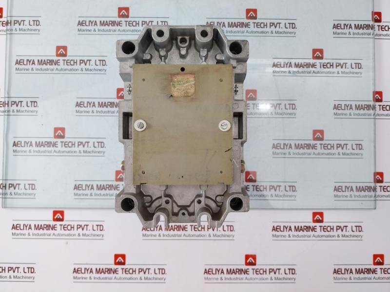 Fuji Electric Sc-8n [180] Magnetic Contactor 260a