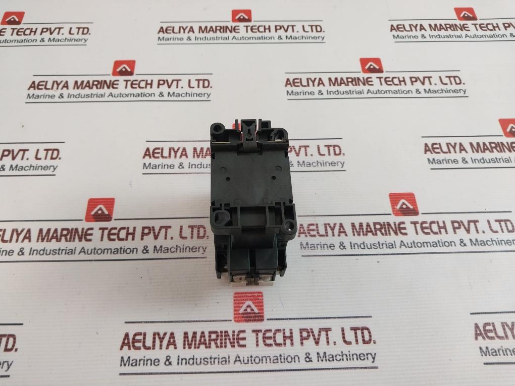 Fuji Electric Sc-e05Pcs Contactor 32A 200-240V 50Hz