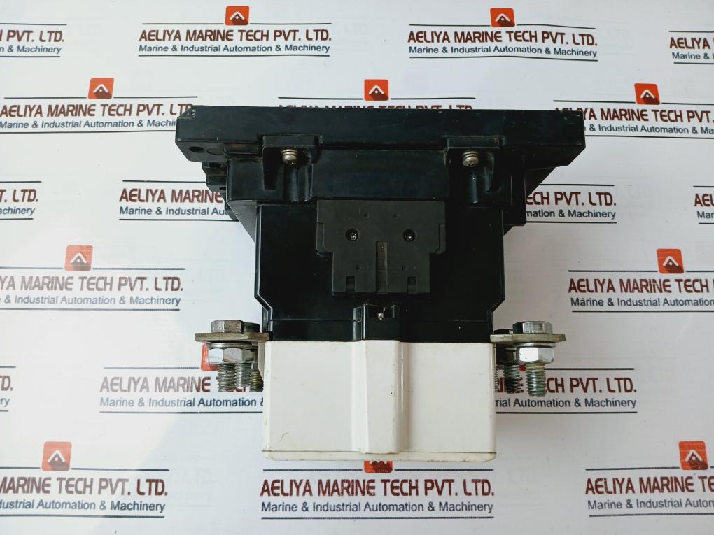 Fuji Electric Sc-n10 [220] Magnetic Contactor 100-127V 50/60Hz