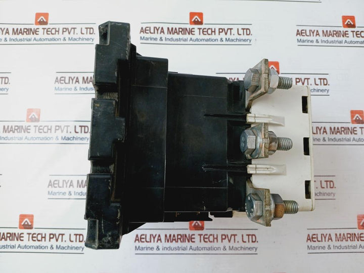 Fuji Electric Sc-n10 [220] Magnetic Contactor 100-127V 50/60Hz
