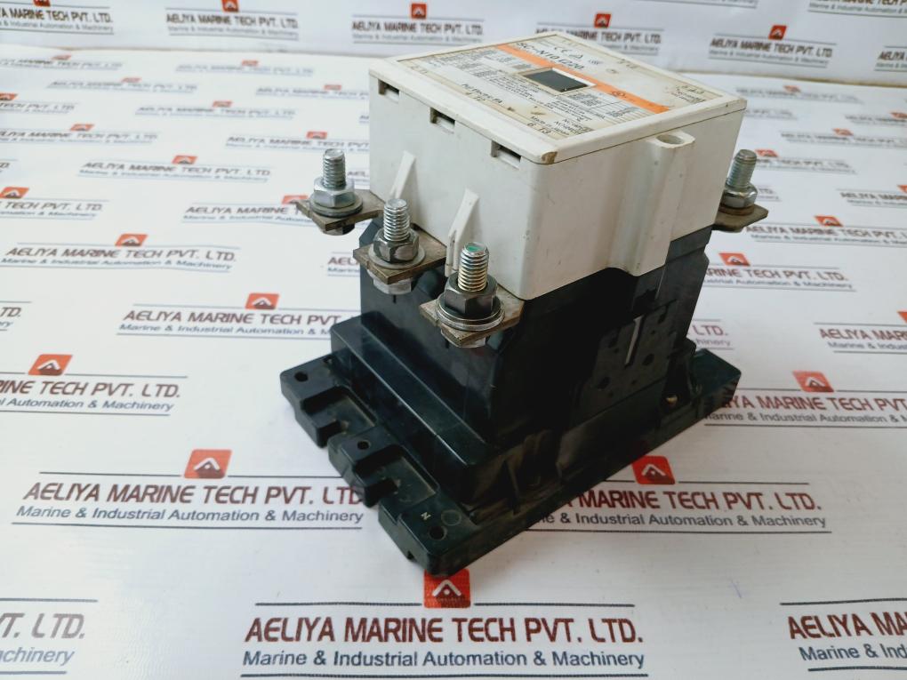 Fuji Electric Sc-n10 [220] Magnetic Contactor 100-127V 50/60Hz