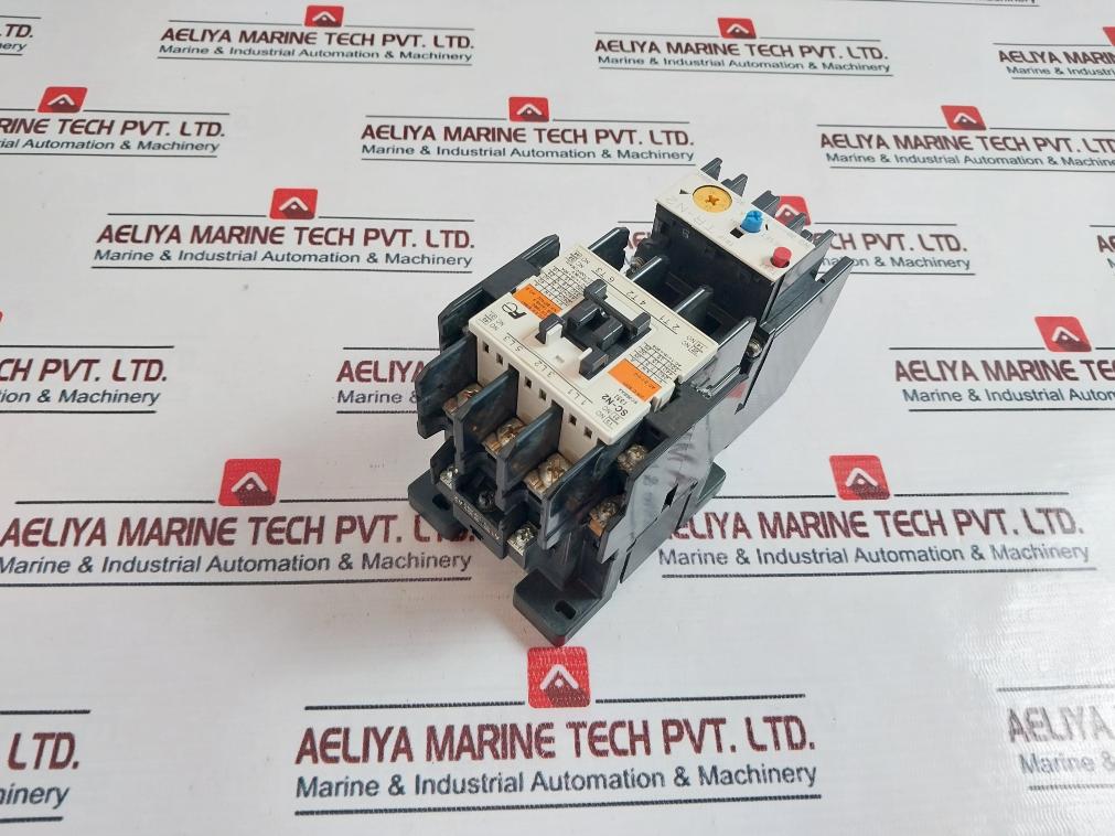 Fuji Electric Sc-n2 [35] Contactor 60A 100-110V 50 Hz