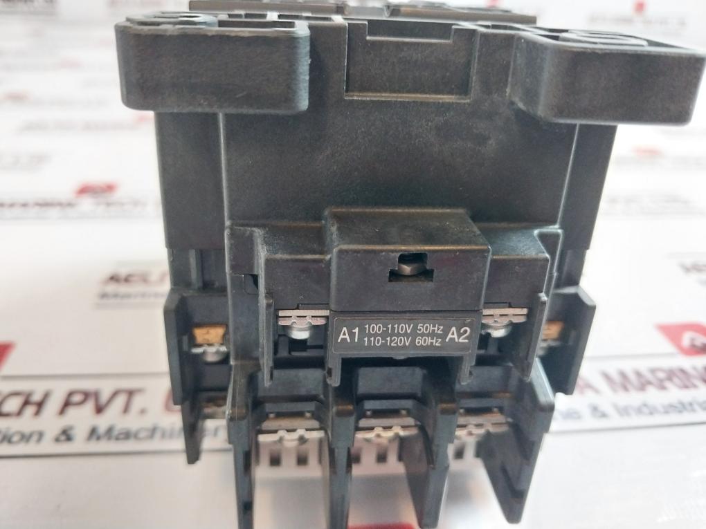 Fuji Electric Sc-n2 [35] Contactor 60A 100-110V 50 Hz