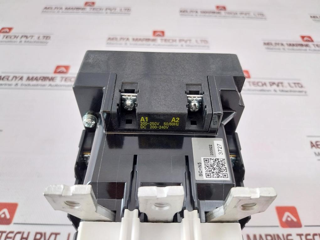 Fuji Electric Sc-n5 [93] Magnetic Contactor Dc 200-240V Ac 200-250V 50/60Hz