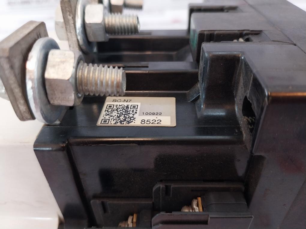 Fuji Electric Sc-n7 [152] 200a Magnetic Contactor