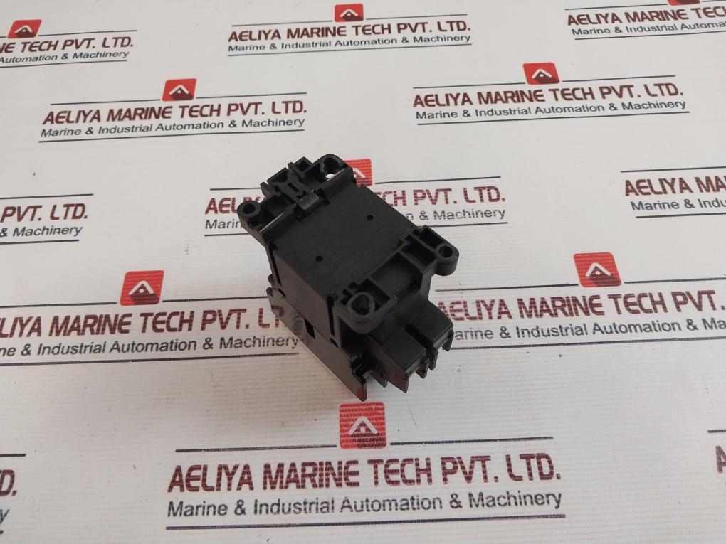 Fuji Electric Sh-4 Auxilary Contact Block 10A