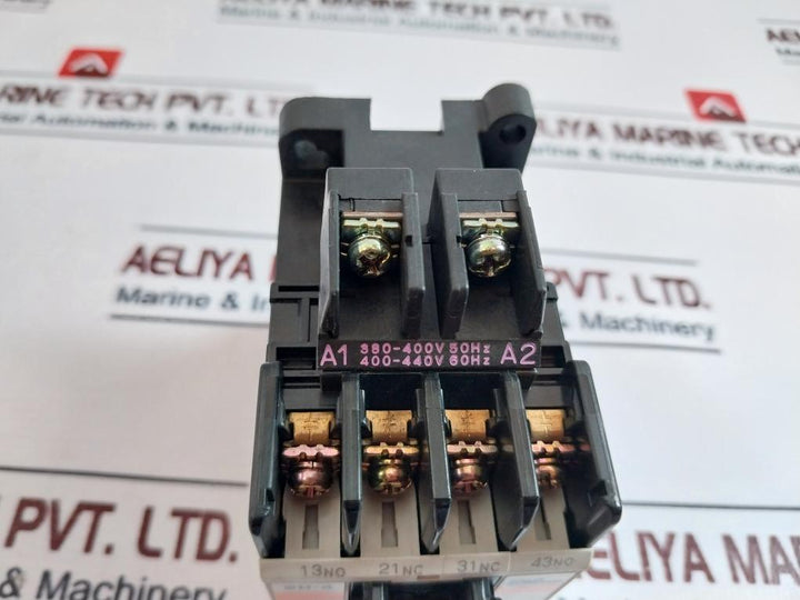 Fuji Electric SH-4 Auxiliary Contactor SH04AA 380-400V 50Hz 400-440V 60Hz