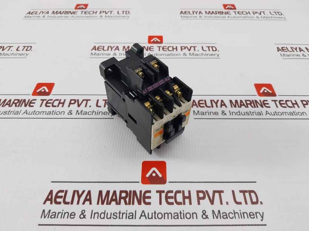 Fuji Electric Sh-4 Auxiliary Relay A600 Q300 380-400V 50Hz 10A