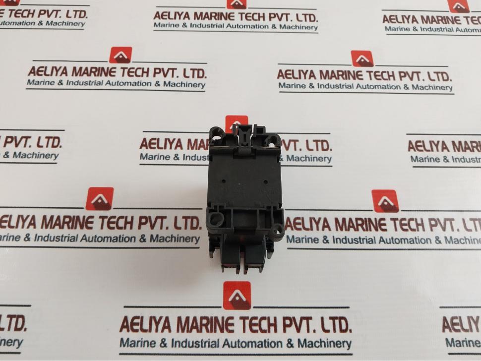 Fuji Electric Sh-4 Contactor 4Sh422 50/60Hz
