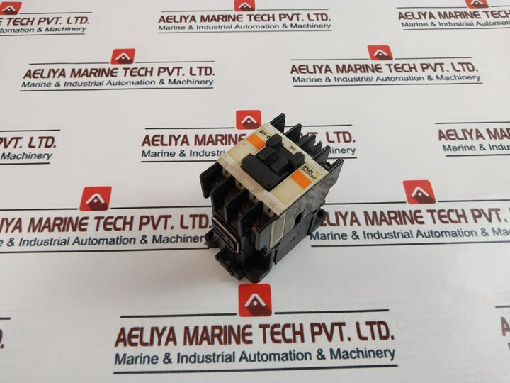 Fuji Electric Sh-4 Contactor 4Sh422 50/60Hz