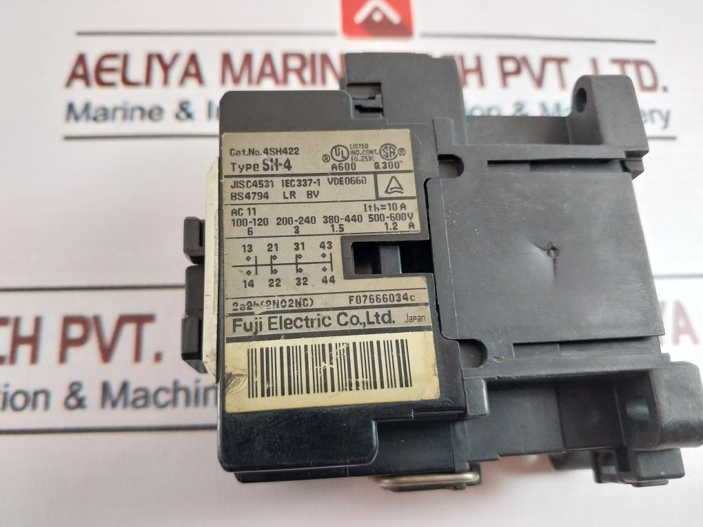 Fuji Electric Sh-4 Contactor 4Sh422 50/60Hz