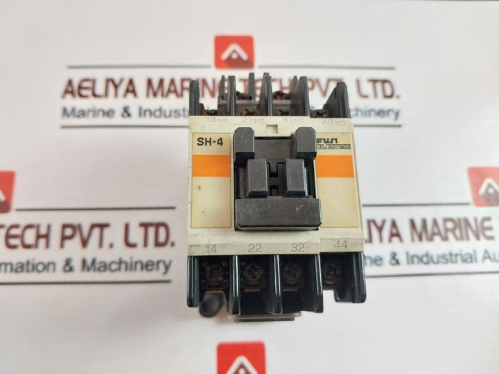 Fuji Electric Sh-4 Contactor 4Sh422 50/60Hz