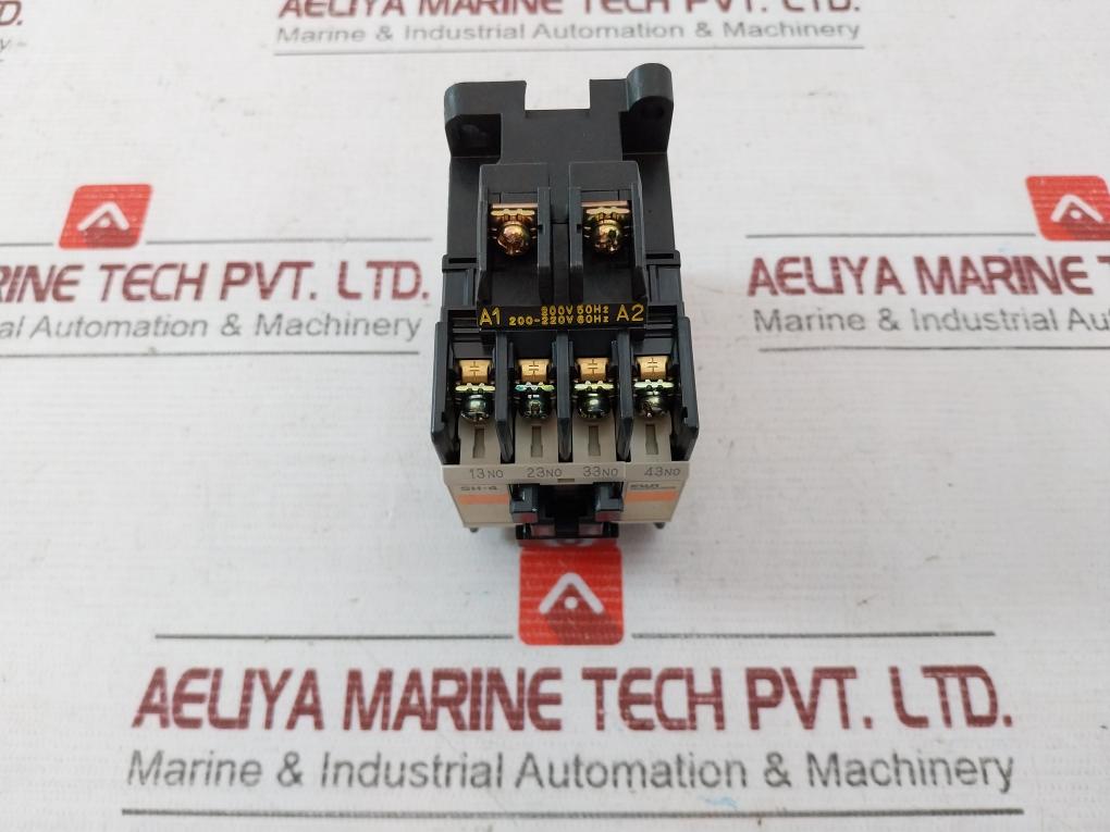 Fuji Electric Sh-4 Contactor Relay 200V 50Hz F07666014F Bs4794 Vde0660