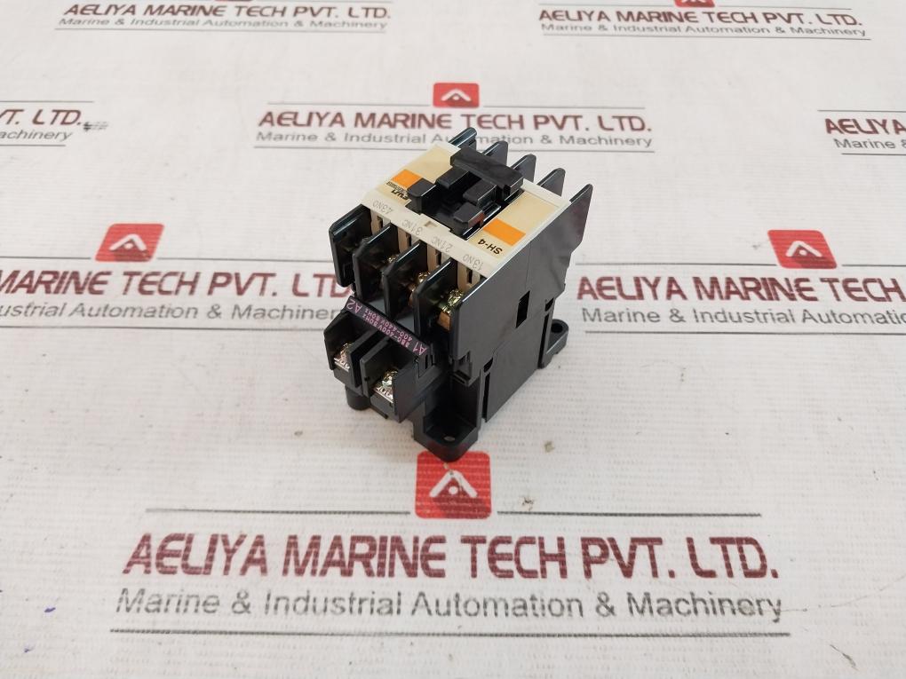 Fuji Electric Sh-4 Contactor Relay A600 Q300 Vde0660 Bs4794 F07666034C 7128