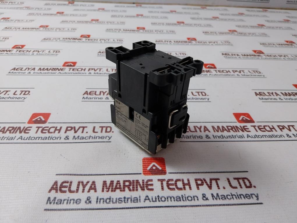 Fuji Electric Sh-4 Contactor Relay Sh04Aa-c