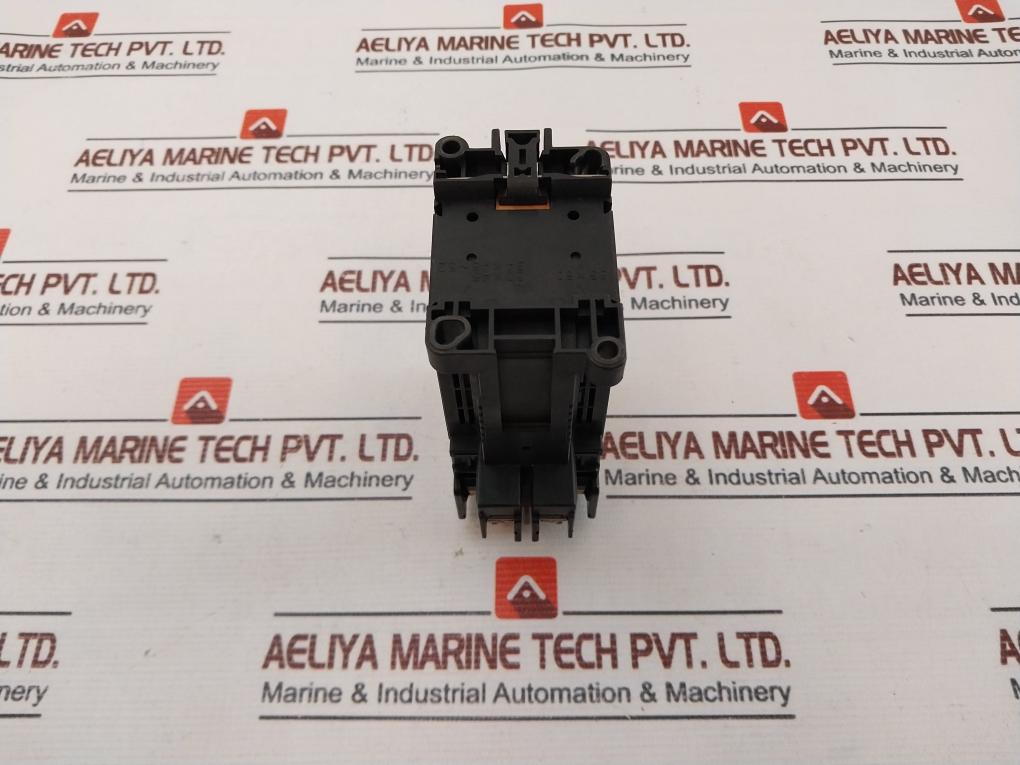 Fuji Electric Sh-4/G Contactor Auxiliary Relay 4Gh422