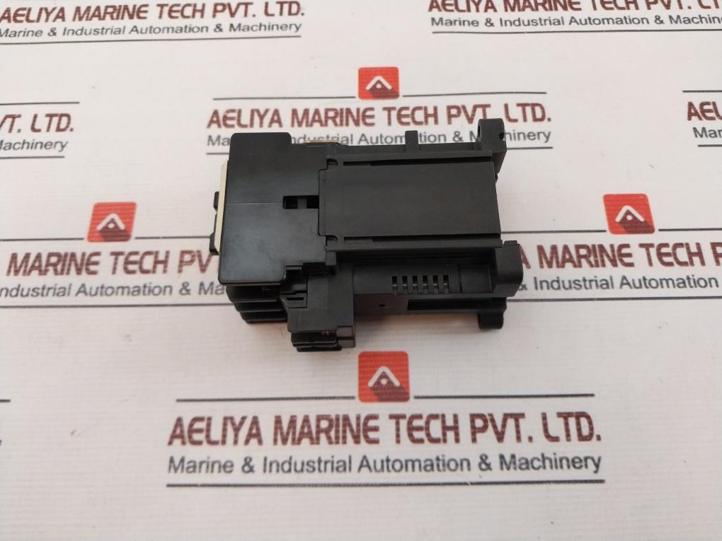 Fuji Electric Sh-4/G Contactor Auxiliary Relay 4Gh422