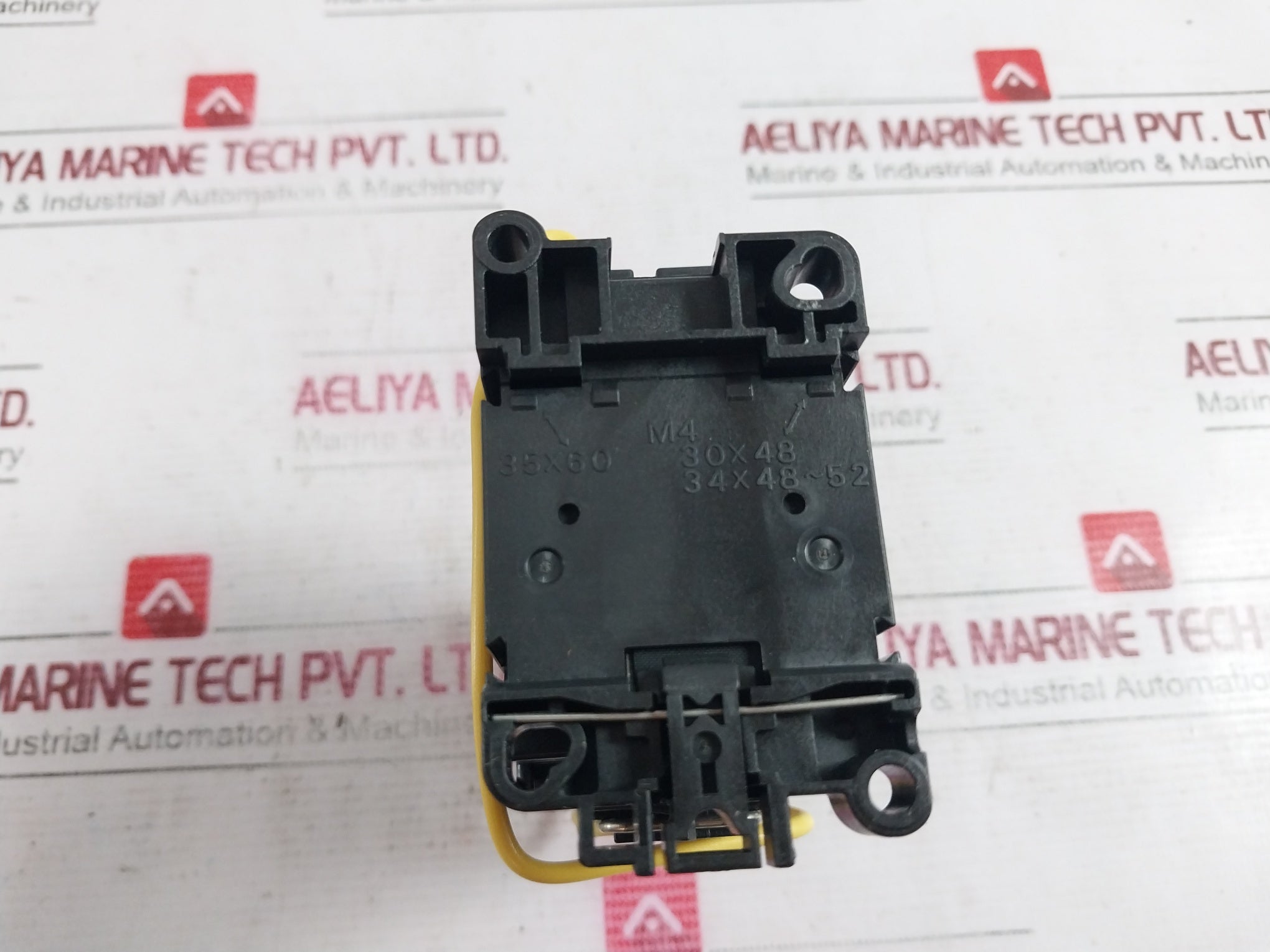 Fuji Electric Sh-4/V Auxiliary Relay Latch Unit Assy 100-110V 60Hz Vde0660