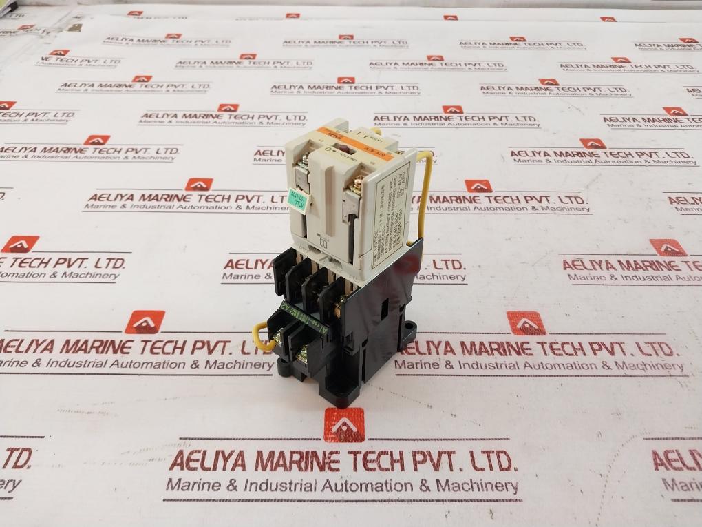 Fuji Electric Sh-4/V Contact Auxiliary Relay A600 Q300 Ac Dc 100-110V Iec 337-1