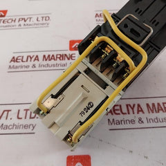Fuji Electric Sh-4/V Contact Auxiliary Relay A600 Q300 Ac Dc 100-110V Iec 337-1