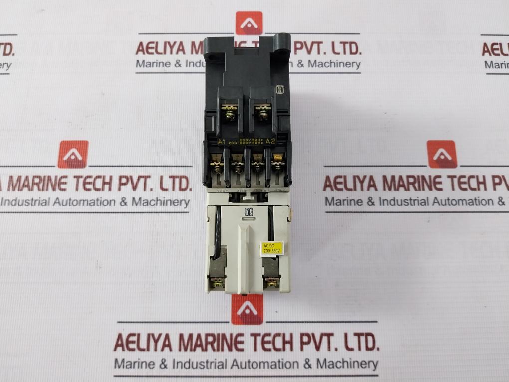Fuji Electric Sh-4/V Contact Auxiliary Relay Latch Unit Sz-v200 200-220V 10A