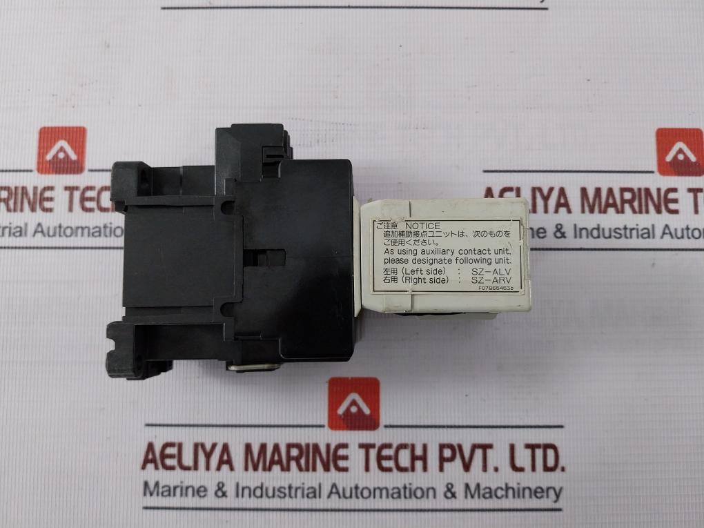 Fuji Electric Sh-4/V Contact Auxiliary Relay Latch Unit Sz-v200 200-220V 10A
