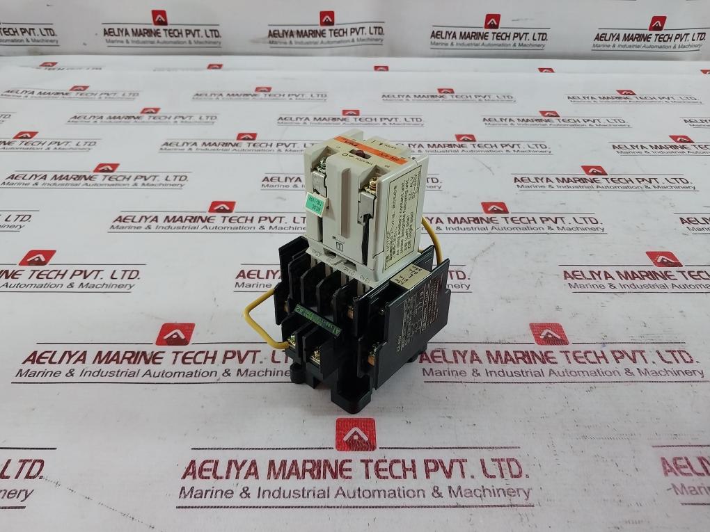 Fuji Electric Sh-4/V Contactor Auxiliary Relay 100-110V Coil 4No3Nc