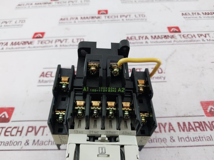 Fuji Electric Sh-4/V Contactor Auxiliary Relay 100-110V Coil 4No3Nc