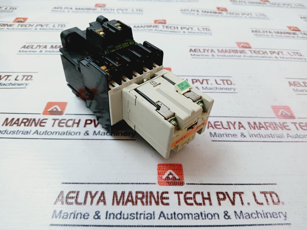 Fuji Electric Sh-5/v Latch Type Magnetic Contactor With Auxiliary Relay Sz-v100