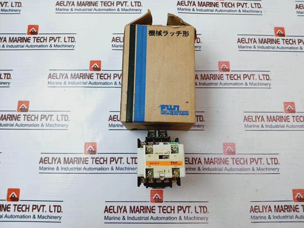 Fuji Electric Sh-5/v Latch Type Magnetic Contactor With Auxiliary Relay Sz-v100