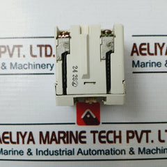 Fuji Electric Sh-5/V Latch Unit 100-110Vac