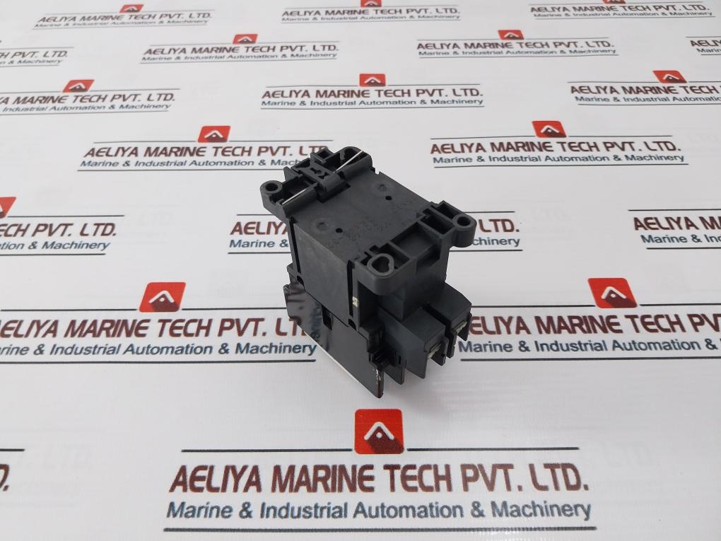 Fuji Electric Sh04Aa Contactor 100-110V 50Hz 4Sh422