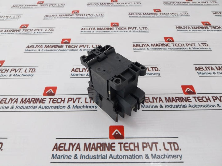 Fuji Electric Sh04Aa Contactor 100-110V 50Hz 4Sh422