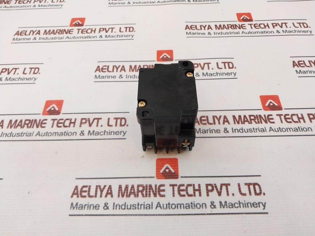 Fuji Electric Src3631-02Z103B Magnetic Contactor 17A 24V 50/60Hz