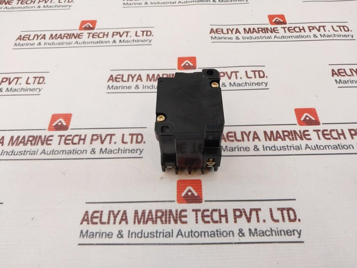 Fuji Electric Src3631-02Z103B Magnetic Contactor 17A 24V 50/60Hz