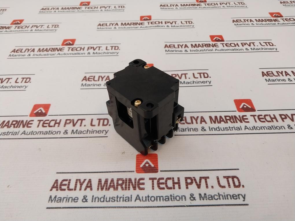 Fuji Electric Src3631-02Z103B Magnetic Contactor 17A 24V 50/60Hz