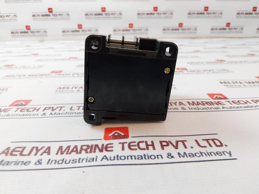 Fuji Electric Src3631-5-1b/2811 Magnetic Contactor 550v 22a