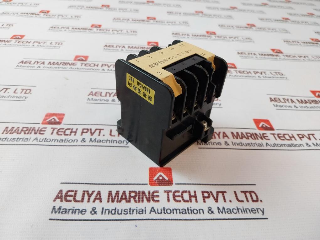 Fuji Electric Src3631-5-1b/2811 Magnetic Contactor 550v 22a