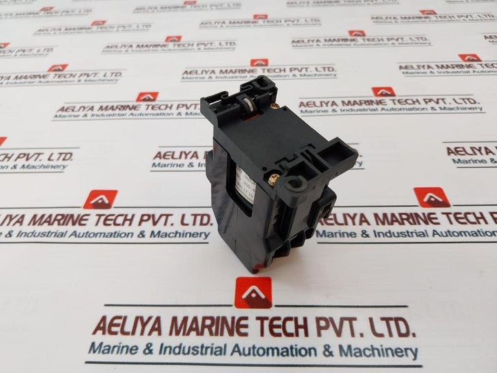 Fuji Electric Src50-2F/X (3A3B) Contactor Src 3631-02