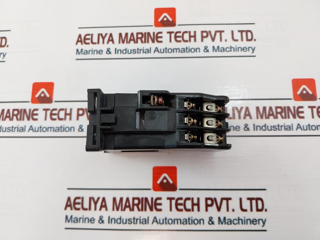 Fuji Electric Src50-2F/X (3A3B) Contactor Src 3631-02