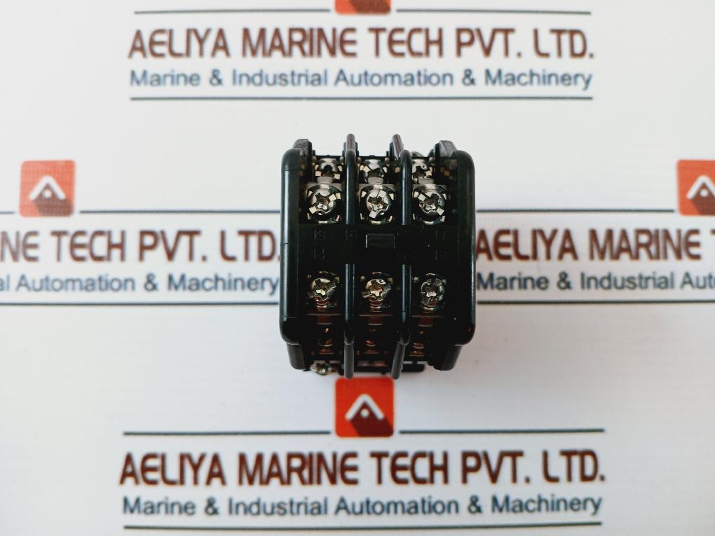 Fuji Electric Src50-2F/X (3A3B) Magnetic Contactor F012 65 05 4