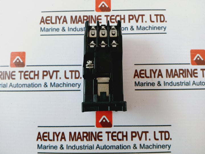 Fuji Electric Src50-2F/X (3A3B) Magnetic Contactor F012 65 05 4