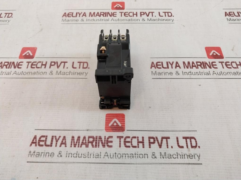 Fuji Electric Src50-2F/X (3A3B) Magnetic Contactor 100-110V Coil 50/60Hz