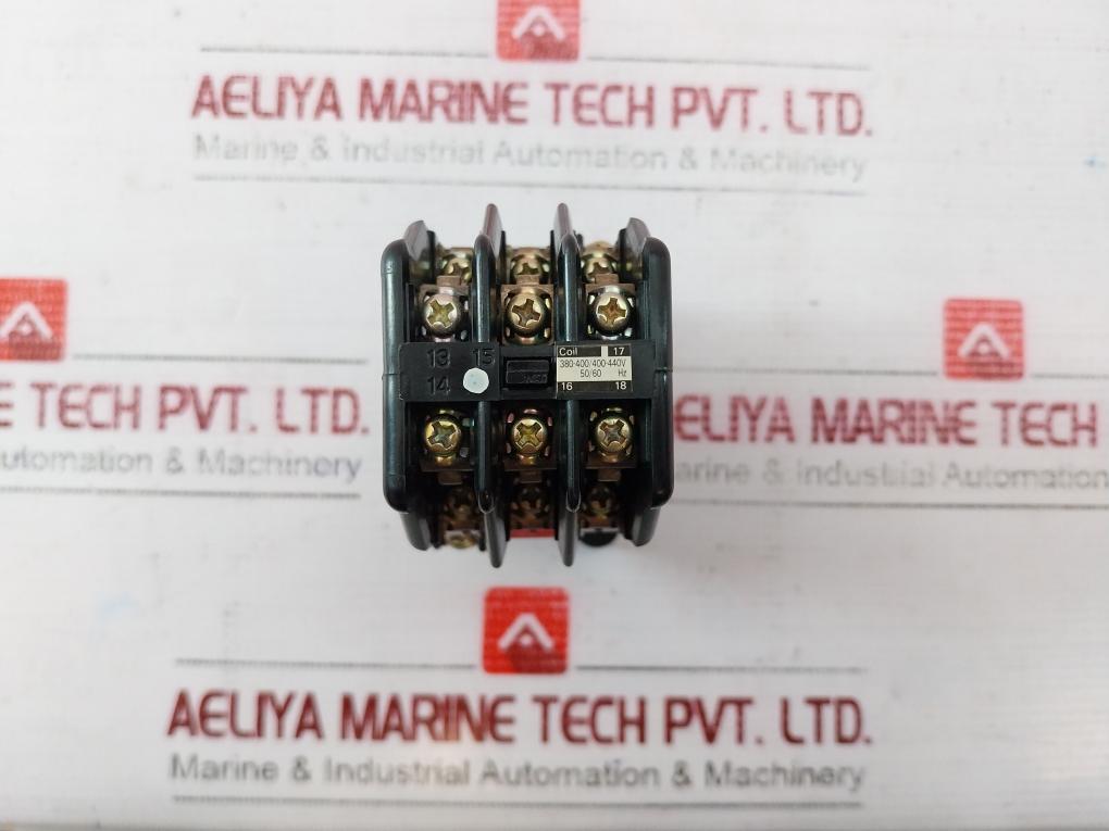 Fuji Electric Src50-2U Auxiliary Relay Sec 50-3Fs 380-400V 01265334F