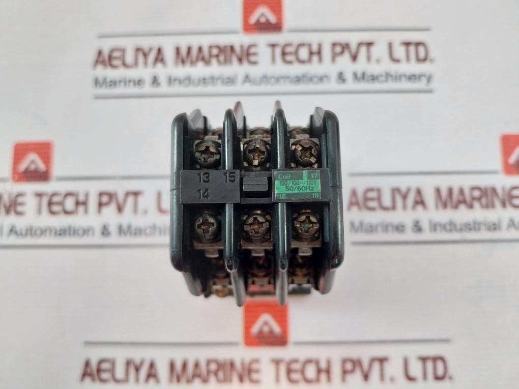 Fuji Electric SRC50-2U/X (4A2B) Magnetic Contactor 50/60Hz