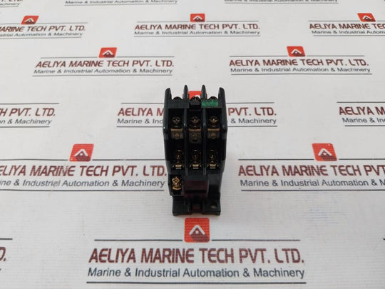 Fuji Electric SRC50-2U/X (4A2B) Magnetic Contactor 50/60Hz