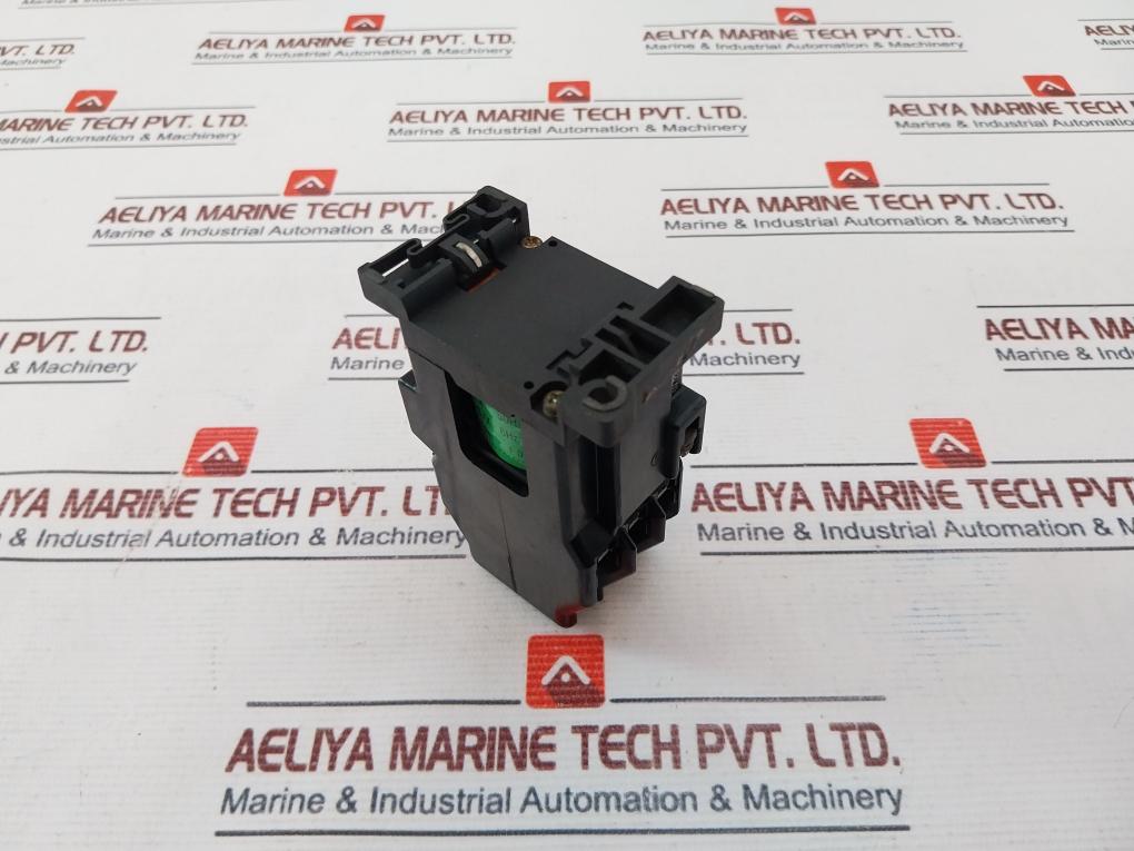Fuji Electric SRC50-2U/X (4A2B) Magnetic Contactor 50/60Hz